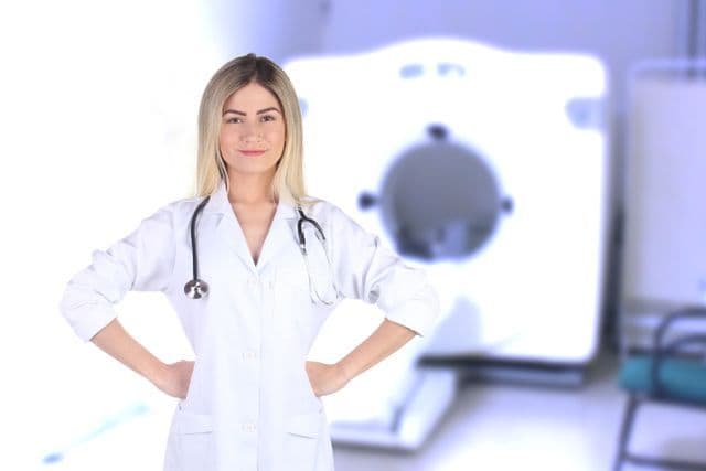 Medicina ou Medical School?